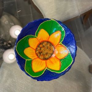 Mexican style dipping bowl